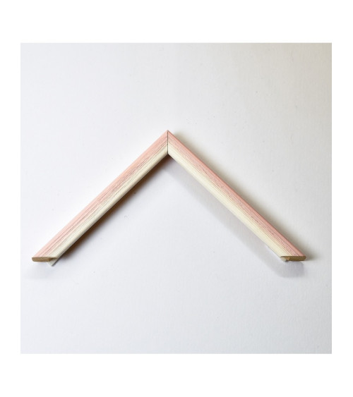 Cadre rose aspect kitch ou pour enfants